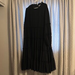 Dainty Jewells Midi Bella in Black Dress